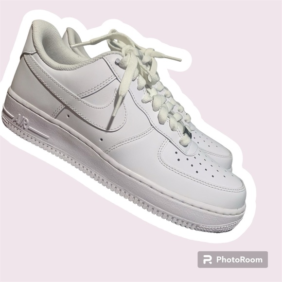NIB Woman’s Nike Air Force 1.‘07. Size 9.5 White|White Inclds Crese Protectors - Picture 1 of 7